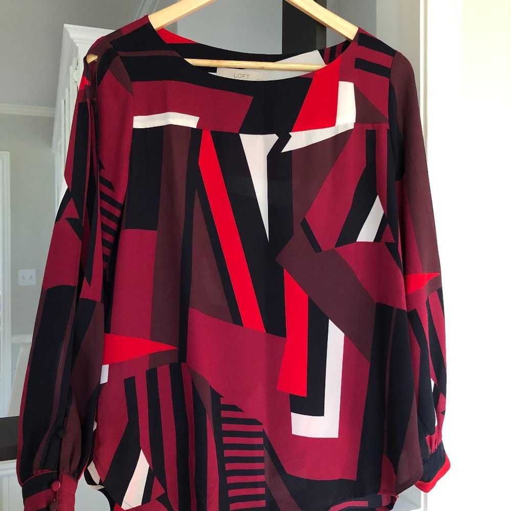 LOFT Geometric Split-Sleeve Blouse  (MP)